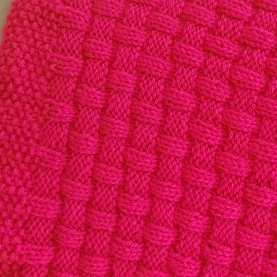 Couverture Bébé en Tricot Rose Fuchsia – Point de Tissage Texturé